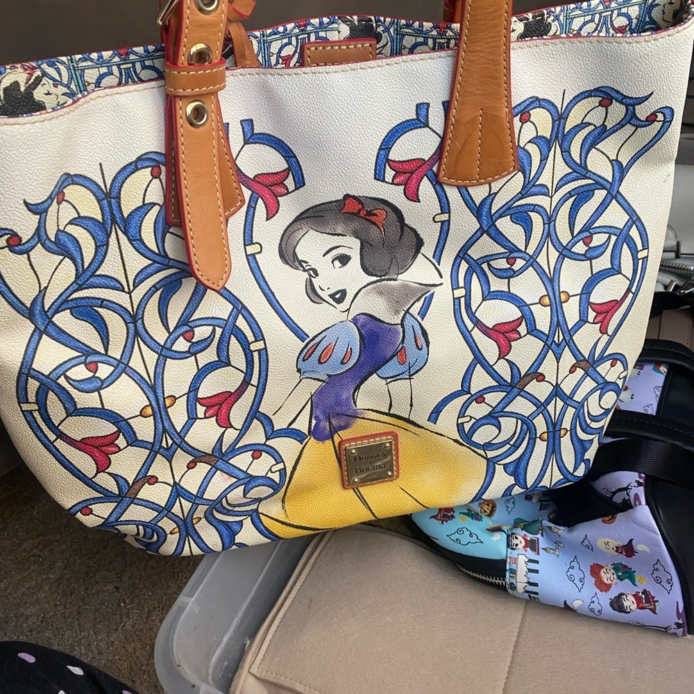 Dooney and Bourke Snow White Tote